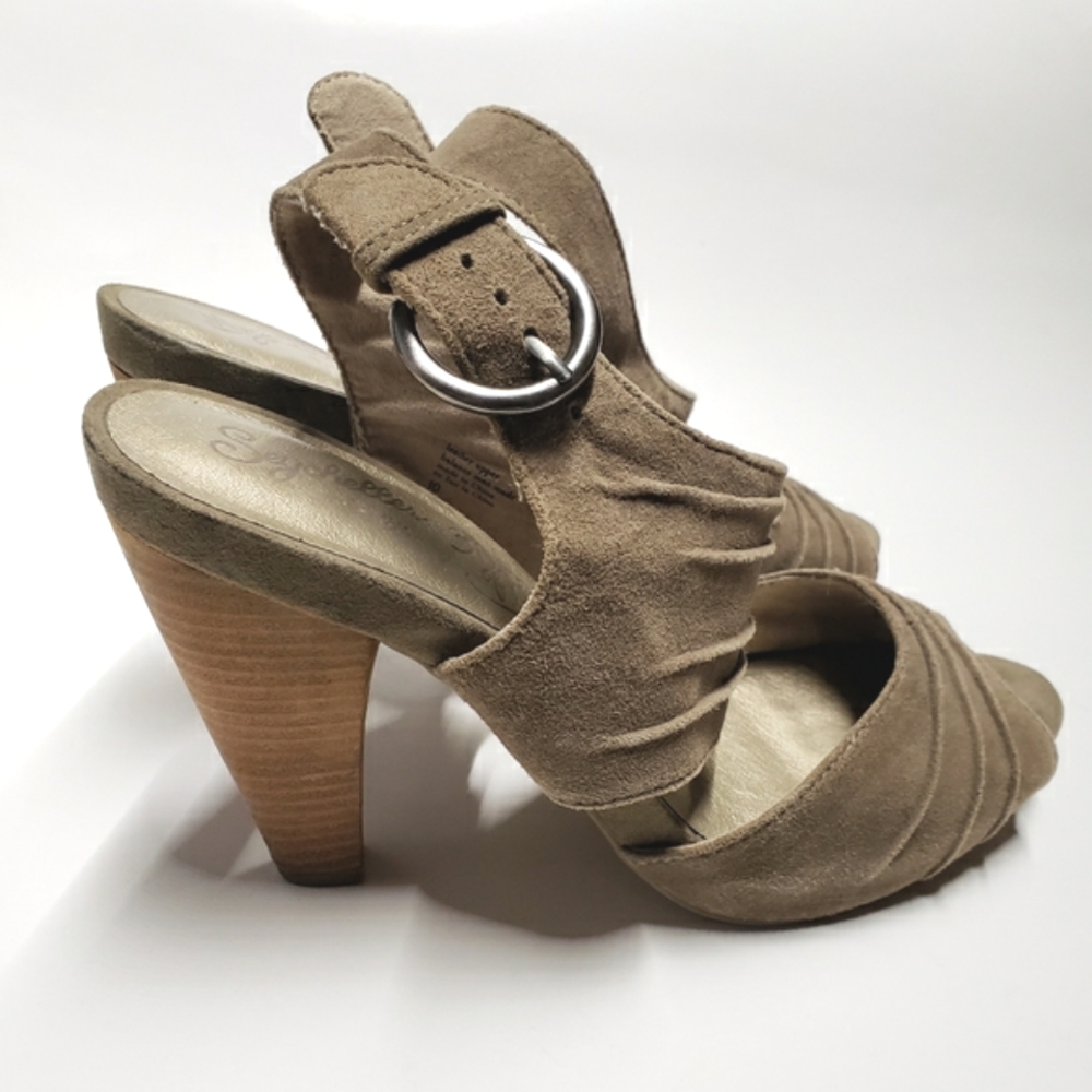 Seychelles Suede Leather Peep Toe Heel size 10 women's Stacked high heels